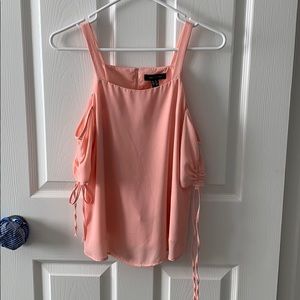 New look pink tank top w/ off the shoulder sleeves
